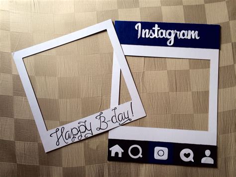 I traced the instagram in pencil and then covered in glue and glitter. DIY Polaroid & Instagram frame photo booth props for Myles' birthday | Bianca Diy | Pinterest ...
