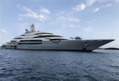 140 Metre 300 Million Billionaires Superyacht Ocean Victory Spotted