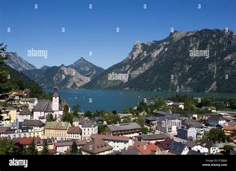 Traunsee Lake Ebensee Salzkammergut Austria Stock Photo Alamy