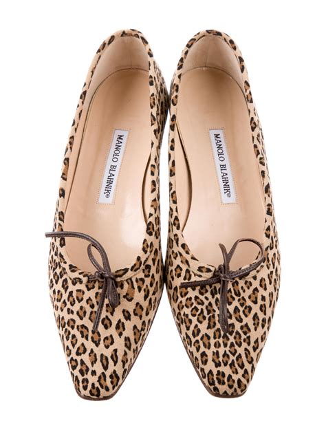 Manolo Blahnik Leopard Print Suede Flats Shoes Moo The Realreal