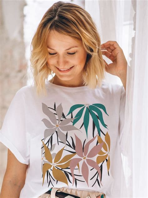 Botanical Shirt Vintage Wildflower T Shirt Flower T Shirt Etsy