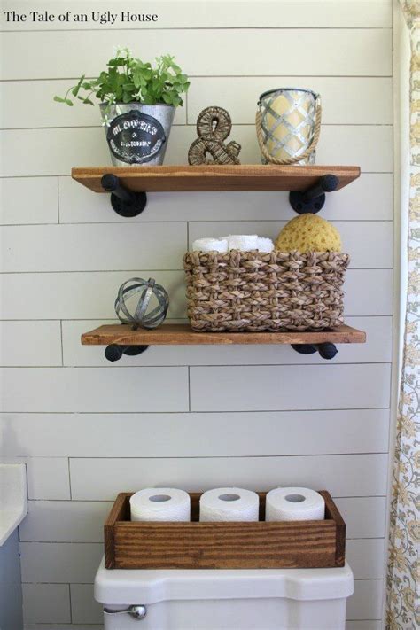 Just because you have a small room doesn't mean you necessarily have to skimp on a soaking tub. Pin on Projects to Try