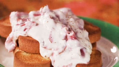 Creamed Chipped Beef And Toast Recipe Southern Living