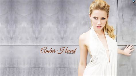 Amber Heard Amber Heard Wallpaper 42897035 Fanpop