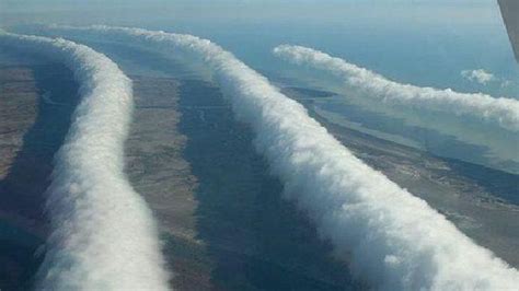 Awesome Rare Wave Clouds Pictured In Australia Awesome Cool Things