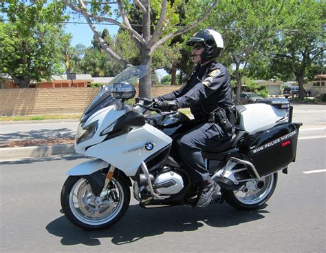 Bmw r1200rt abs police bike 2009 lower bracket headlight stay. BMW Motorrad USA Police Motors R 1200 RT-P - 2015 Model in ...