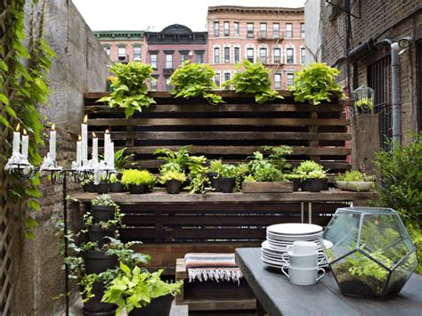 Small Garden Ideas And Designs For Small Spaces Hgtv