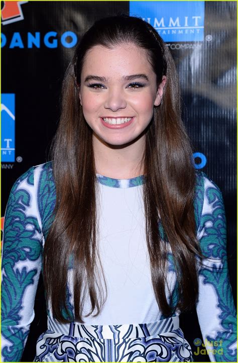 Hailee Steinfeld And Asa Butterfield Summit Comic Con Party Pair Photo