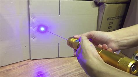 Real Burning Laser Lightsaber World Powerful Blue Laser Pointer