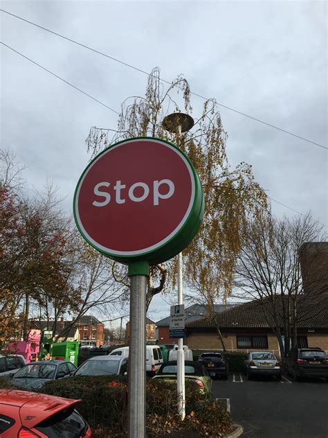 This circular stop sign : mildlyinteresting