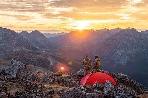 Feathers, Fur, and F-Stops: Sitka's DIVERGE 11 Photo Contest Winners