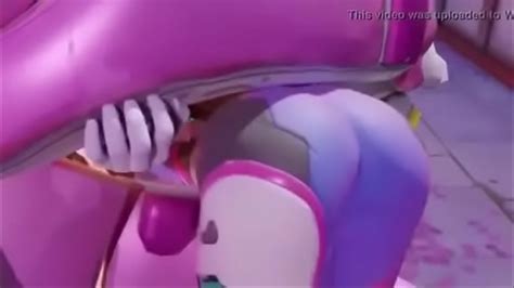 D Va Gets Stuck In Mech And Gets Fucked XVIDEOS COM