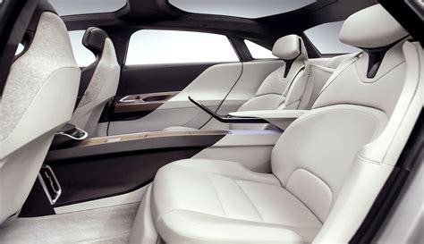 25 x 13 x 7cm. Lucid Air Lease | Concept car design, Car interior ...