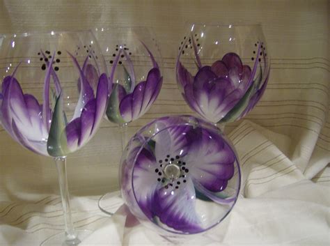 Hand Painted Purple Wine Glasses Etsy Hand Painted Wine Glass Purple Wine Glasses Wine