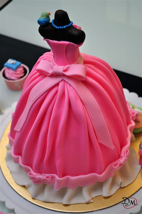 With camila cabello, billy porter, idina menzel, nicholas galitzine. Cinderella Cake - CakeCentral.com