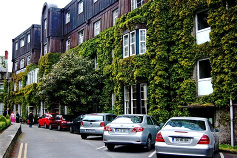 Ennis Old Ground Hotel © Joseph Mischyshyn Geograph Ireland