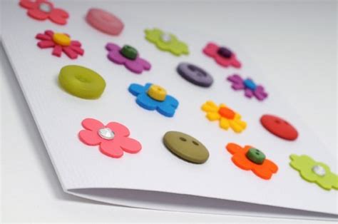 Kids' valentine cards proved to be just the right size for blogger marylea harris, but you can cut any greetings to fit. A zero waste holiday! | MY ZERO WASTE