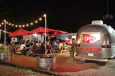 Italian themed food trailer park coming to south first street. Austin's Food Trailer Park | Social Delight