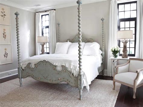 The classic warmth and richness of french country bedroom design come from a delightful mixture of colors and textures that are both beautiful and inviting. Refreshing French Country Bedroom Ideas