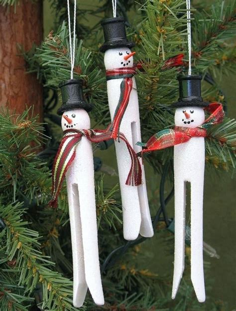 Snowmen Ornaments Made From Doll Pins Cute Christmas Decorations