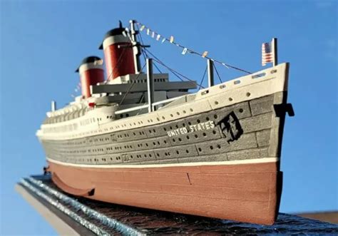 Ss United States Ocean Liner Cruise Ship Model 1400 Scale Full Hull