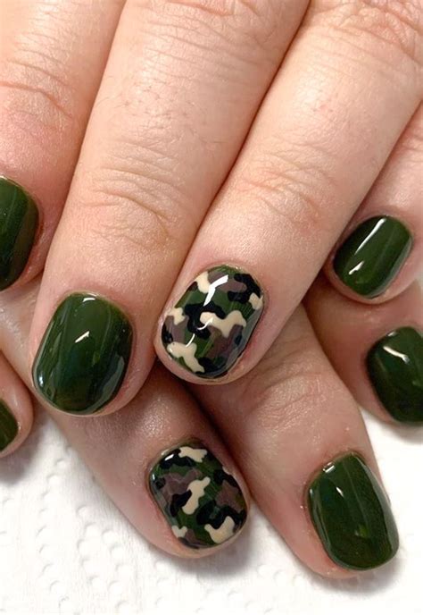Fall Camo Nail Art Designs With Army Green Camouflage Camo Nails