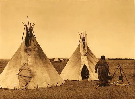 Discoveries Of The Unexpected — Nativeamericannews Plains Indians Tipi The