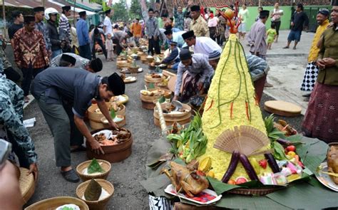 Mengenal Tradisi Islam Jawa Menyambut Bulan Puasa Megengan Uny Community