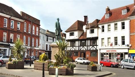 Romsey Explore Hampshires Cities Towns Coast And Countryside