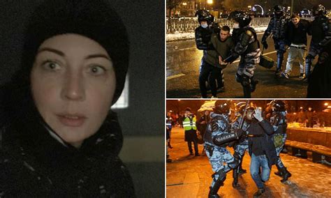 Alexei Navalnys Wife Yulia Released After Anti Putin Rally Arrest