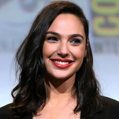 Gal Gadot Bio Age Husband Career And Net Worth Hot Sex Picture