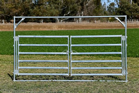 Premium Heavy Duty Cattle Double Gate Red River Rural