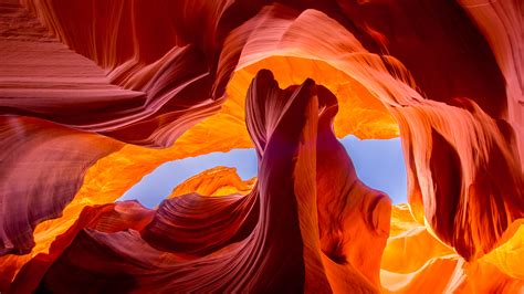 Witness The Unbelievable Beauty Of The Antelope Canyon
