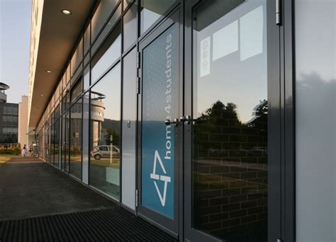 Eure studentenvertretung haus döbling aka base19 möchte euch am 11.12.2012 um 20 uhr zur heimvollversammlung in der aula herzlich einladen! Studentenwohnheim Nautilusweg II - Klagenfurt am Wörthersee