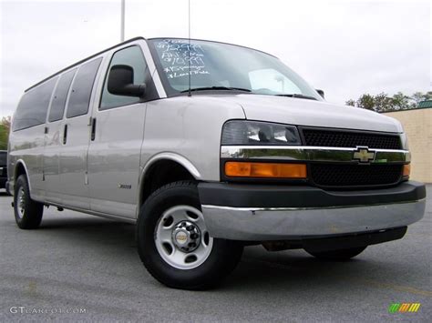 2005 Silver Birch Metallic Chevrolet Express 3500 15 Passenger Van