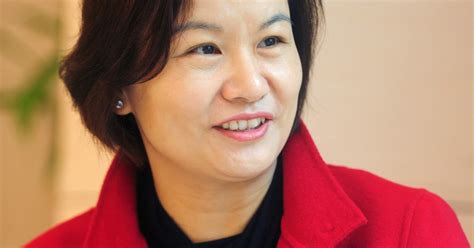 Meet Zhou Qunfei The Worlds Richest Self Made Woman