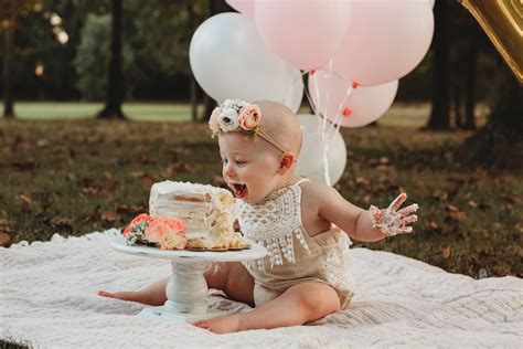 Outdoor Cake Smash Session Smash Cake Photoshoot First Birthday Pictures Outdoor Cake Smash