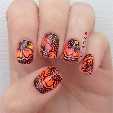Okay These Aren T Even Close To As Amazing As Madamluck S Henna Nails