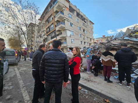 Terremoto Tra Turchia E Siria Il Bilancio Supera Le Mila Vittime Un