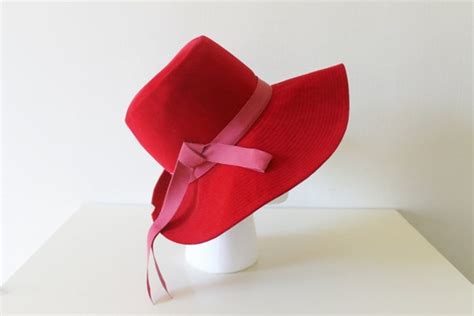 Vintage 60 S Red Velvet Floppy Hat By Perniejaynevintage On Etsy