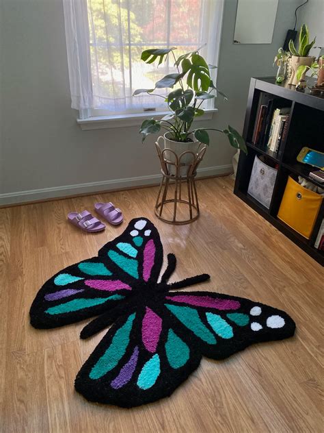 Hand Tufted Butterfly Accent Rug Etsy