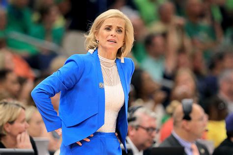 Kim Mulkey Leaves Baylor For Lsu Wqkt Sports Country Radio Wooster Ohio