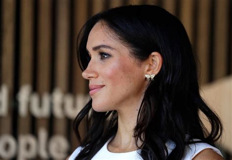 Meghan, duchess of sussex (/ˈmɛɡən/; Meghan Markle Urges Young People to Push Society Towards ...