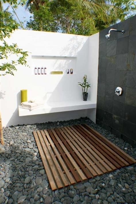 Outdoor Bathroom Designs That You Gonna Love Digsdigs