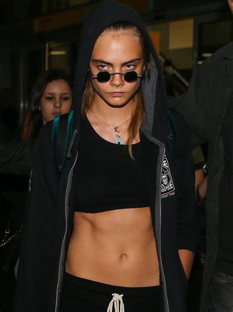 Dem Abs Though Cara Delevingne Arrives In Brazil Ready For Rock In Rio 2015 This Capital