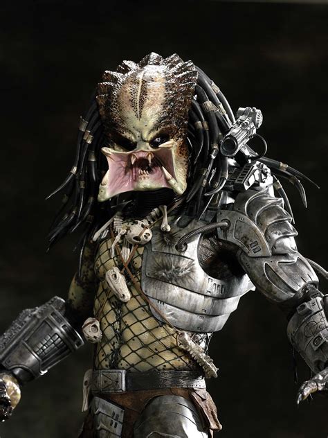 Predator Cinemaquette Bringing The Magic Of The Movies Home