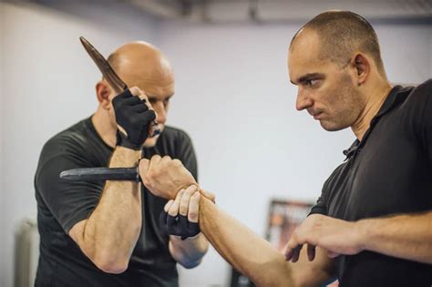 8 Mindblowing Knife Fighting Styles Enter Shaolin Learn Kung Fu Online