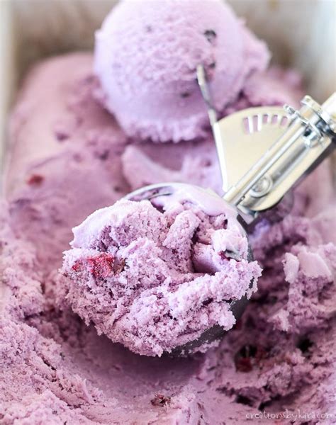 Homemade Blueberry Ice Cream Recipe Rich And Creamy Ice Cream Bursting With Fresh Blueberry