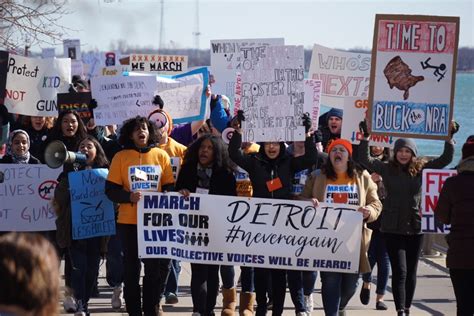 detroit march for our lives demonstration attracts thousands to downtown protest