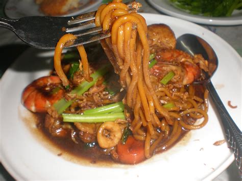 Resipi saya adalah sangat mudah. LiFe Is UnPrEdiCtaBle: Mee Hailam Buatan Tangan...